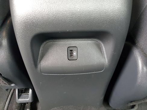 Used 2024 Nissan Sentra SV FWD image 16
