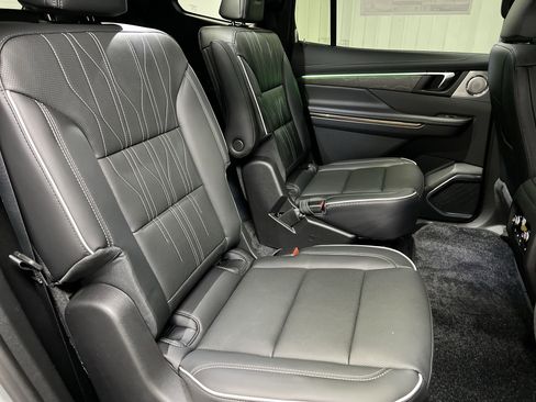 New 2026 Buick Enclave Avenir w/ Super Cruise Package image 62