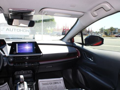Used 2023 Toyota Prius Prime FWD image 30