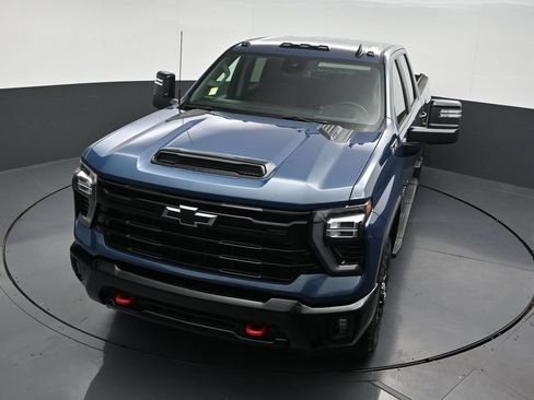 Used 2026 Chevrolet Silverado 2500 LT w/ Trail Boss Package AWD/4WD image 23