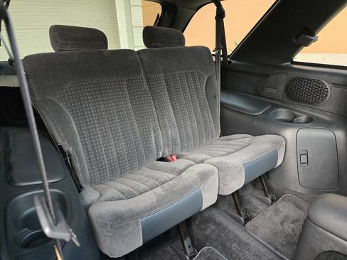 Used 2001 Chevrolet Blazer Xtreme w/ Preferred Equipment Group image 97