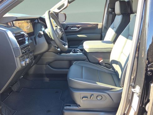 New 2026 GMC Yukon Elevation w/ Elevation Premium Package image 29