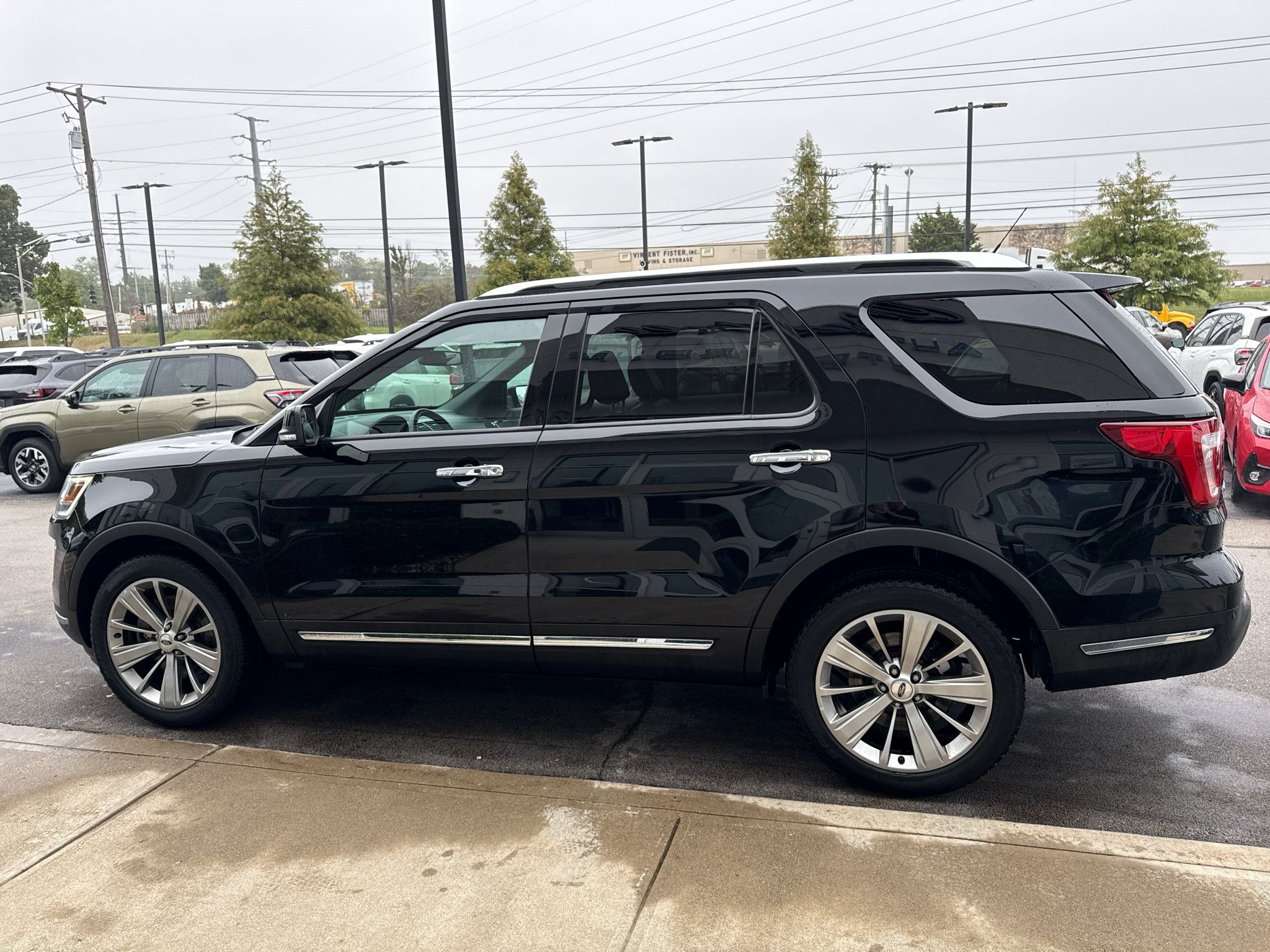 Used 2018 Ford Explorer Limited AWD/4WD image 6