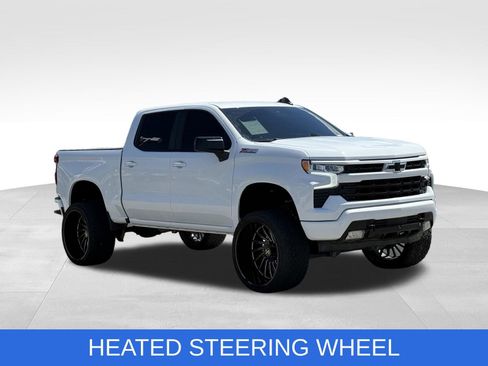 Used 2023 Chevrolet Silverado 1500 RST w/ Z71 Off-Road Package AWD/4WD image 12