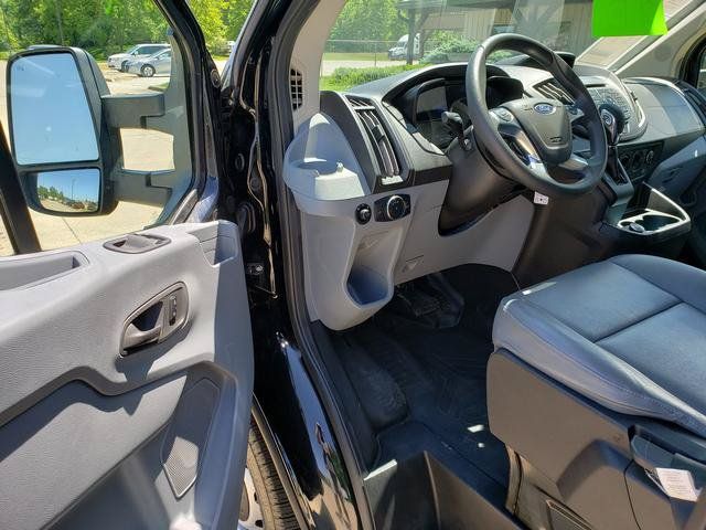 Used 2018 Ford Transit 150 XL RWD image 10
