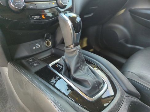 Certified 2019 Nissan Rogue SL w/ Premium Package image 37