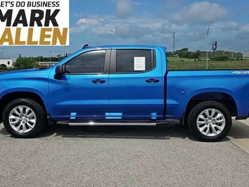 Used 2025 Chevrolet Silverado 1500 Custom AWD/4WD image 5