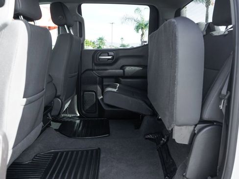 Used 2020 Chevrolet Silverado 1500 LT w/ Fleet Comfort Package image 34