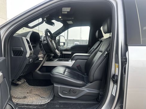 Used 2022 Ford F250 Lariat w/ Lariat Ultimate Package image 7