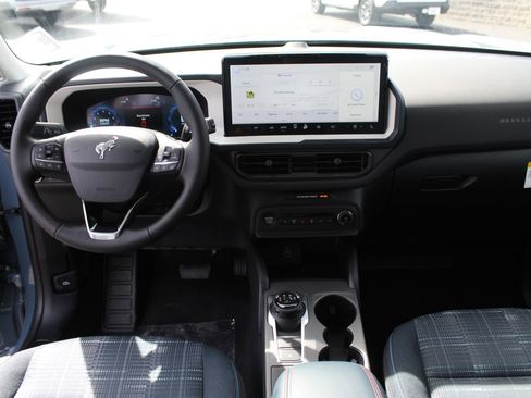 New 2025 Ford Bronco Sport Heritage w/ Convenience Package image 16