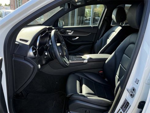 Certified 2022 Mercedes-Benz GLC 300 4MATIC image 18