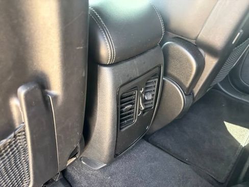 Used 2022 Dodge Durango GT w/ Trailer Tow Group IV RWD image 25