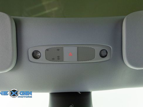 Used 2022 Tesla Model Y Performance AWD/4WD image 18