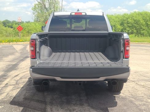 Used 2025 RAM 1500 Big Horn AWD/4WD image 38