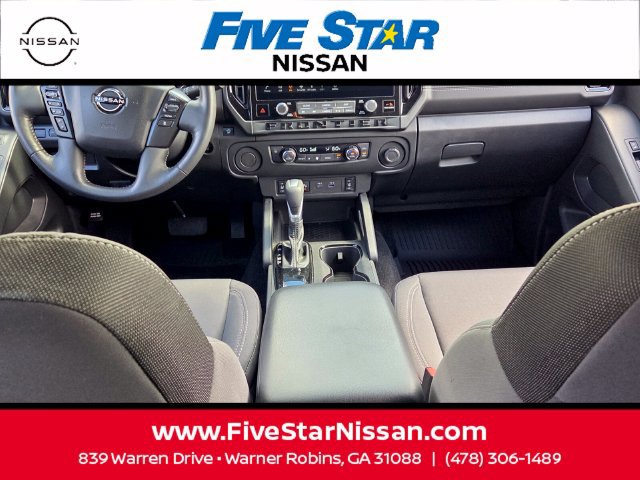 Used 2026 Nissan Frontier SV w/ All-Weather Content Package RWD image 8