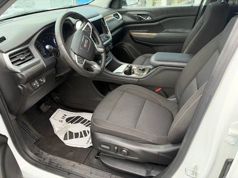 Used 2023 GMC Acadia SLE w/ Driver Convenience Package AWD/4WD image 6