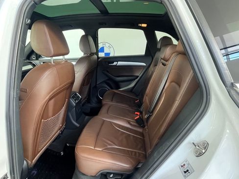 Used 2017 Audi Q5 2.0T Premium Plus w/ Technology Package AWD/4WD image 22