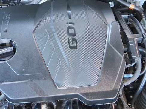 Used 2023 Kia Sportage LX image 32