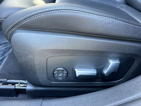 Used 2023 BMW i4 eDrive40 w/ Premium Package RWD image 14