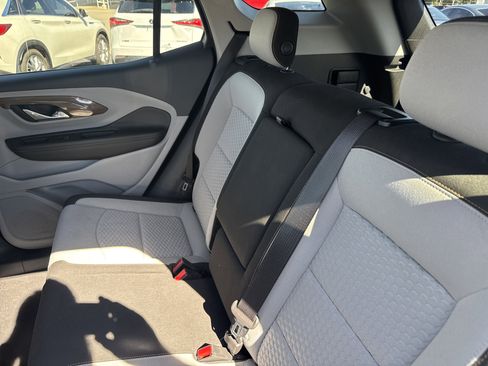 Used 2019 GMC Terrain SLE image 11