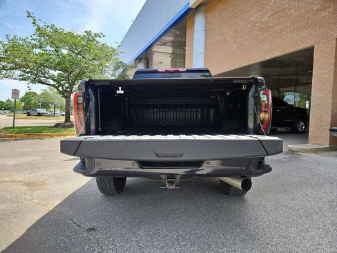 Used 2024 GMC Sierra 2500 AT4 w/ AT4 Premium Plus Package AWD/4WD image 60
