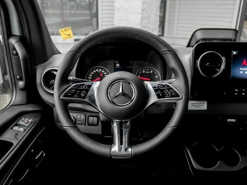 New 2026 Mercedes-Benz Sprinter 2500 image 19