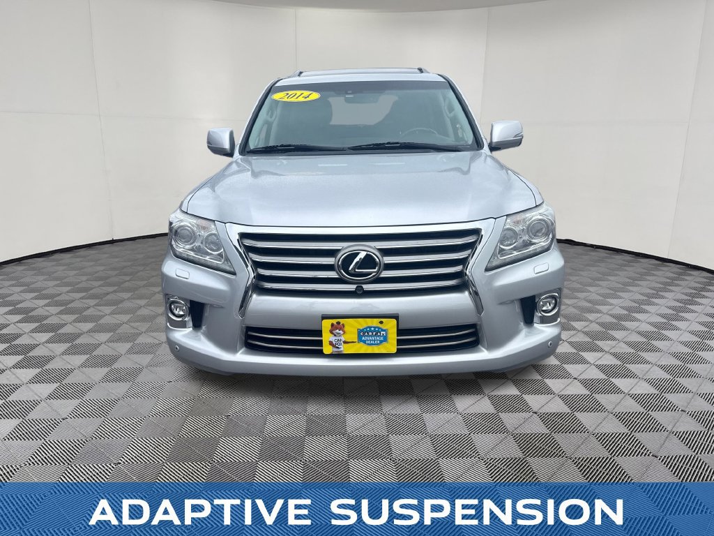Used 2014 Lexus LX 570 4WD w/ Luxury Package image 9
