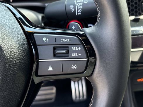 Used 2025 Honda Civic Sport image 18