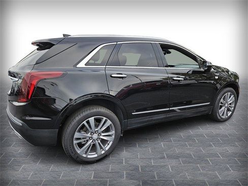 Certified 2025 Cadillac XT5 Premium Luxury image 5