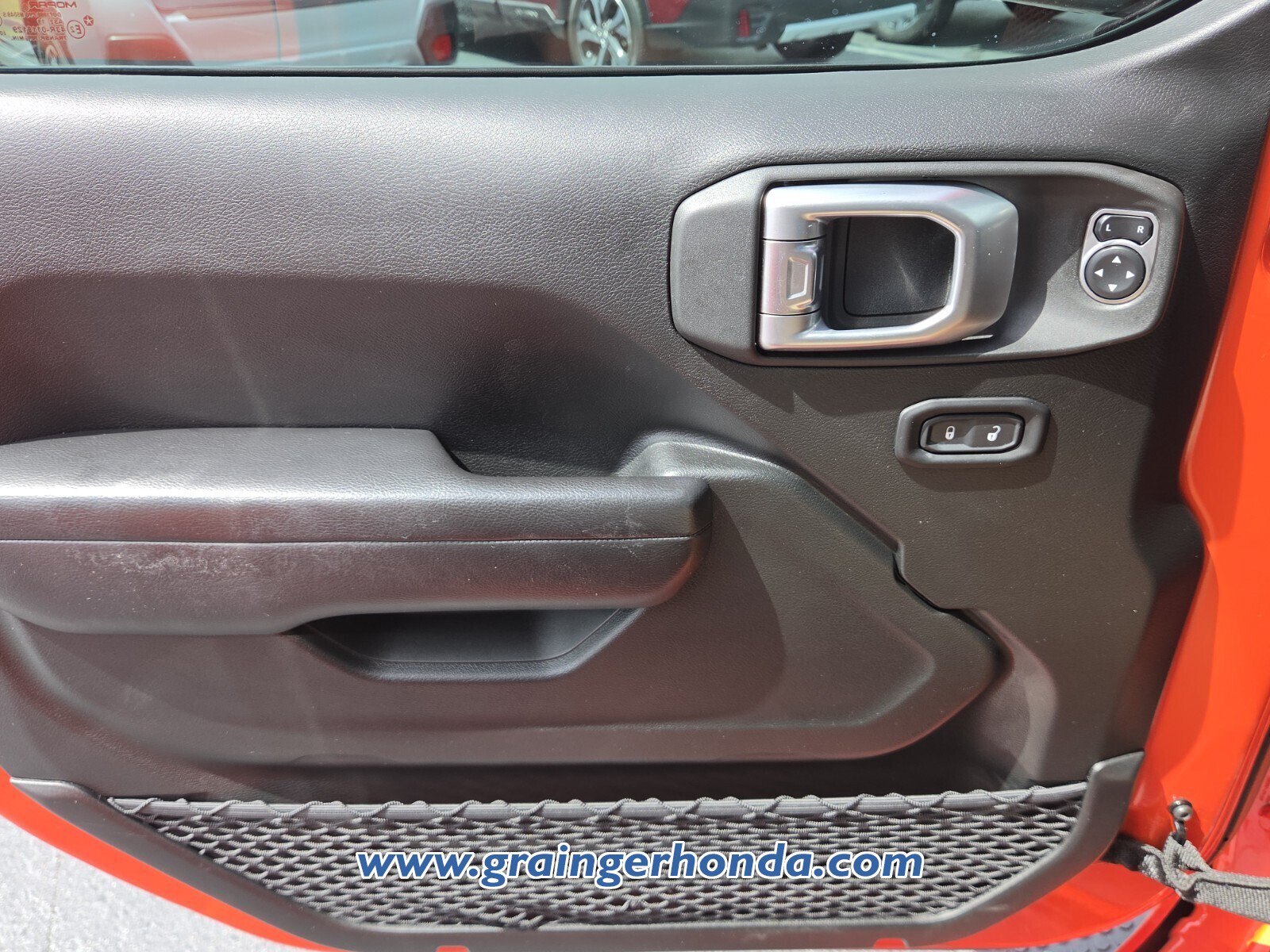 Used 2019 Jeep Wrangler Unlimited Sport S AWD/4WD image 23