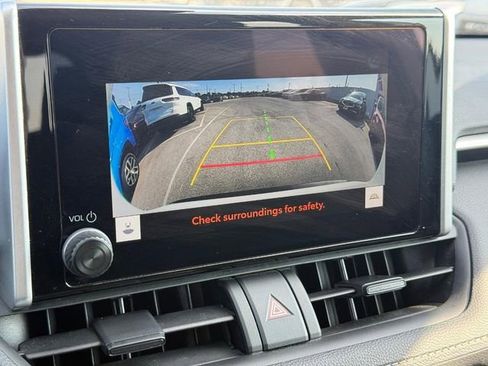 Used 2023 Toyota RAV4 XLE image 21