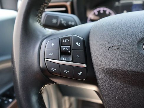 Used 2023 Ford Maverick Lariat w/ Lariat Luxury Package AWD/4WD image 34