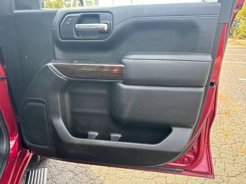 Used 2020 GMC Sierra 1500 Elevation w/ Elevation Value Package image 14