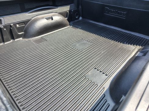 Certified 2022 RAM 1500 Laramie AWD/4WD image 12