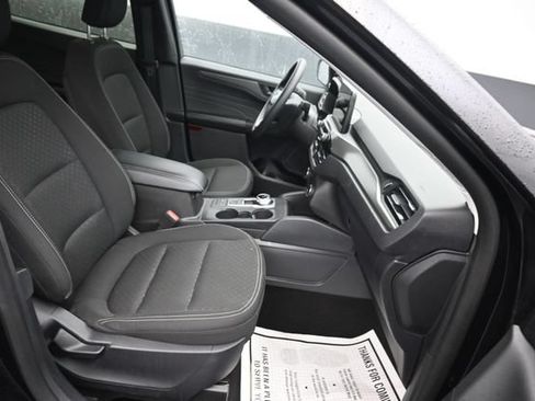 Used 2025 Ford Escape Active AWD/4WD image 8