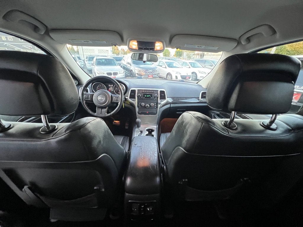 Used 2011 Jeep Grand Cherokee Laredo AWD/4WD image 13