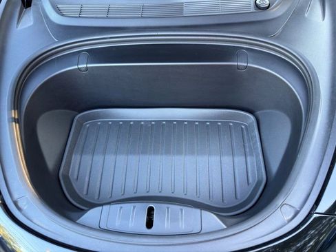 Used 2019 Tesla Model 3 Standard Range Plus image 20