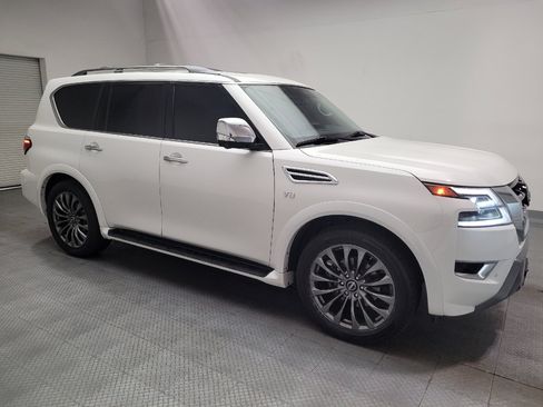 Used 2022 Nissan Armada Platinum w/ Captain's Chairs Package RWD image 11
