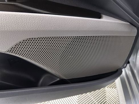 Used 2022 Toyota Camry LE image 25