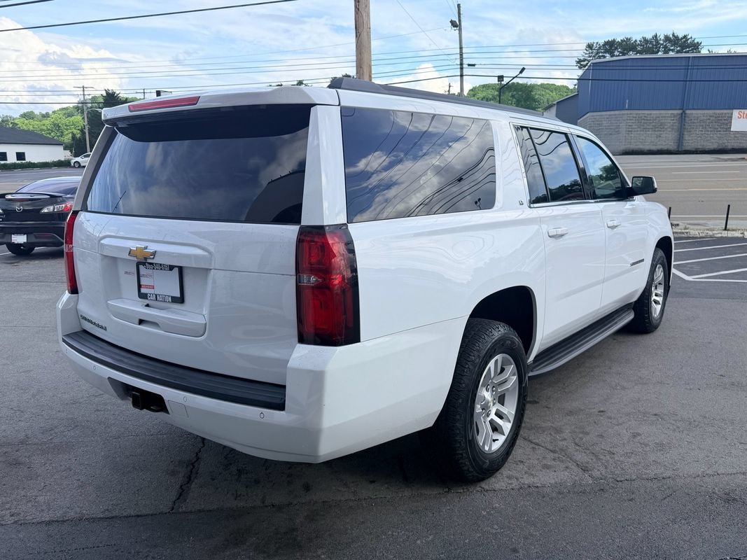 Used 2018 Chevrolet Suburban LT RWD image 6