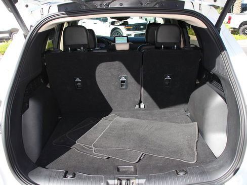 Certified 2020 Ford Escape Titanium AWD/4WD image 24