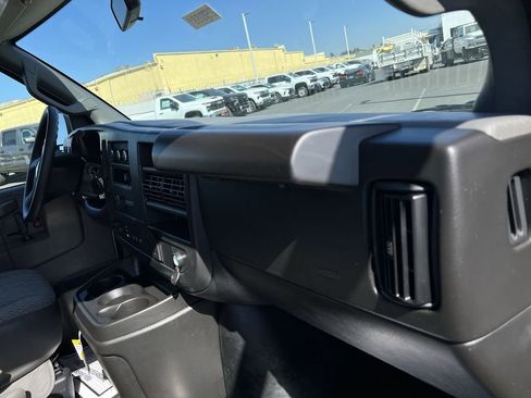 New 2025 Chevrolet Express 2500 w/ Driver Convenience Package image 25