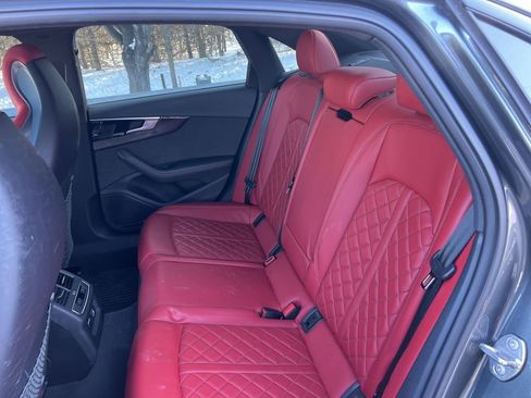 Used 2023 Audi S4 Premium Plus w/ Premium Plus Package image 6