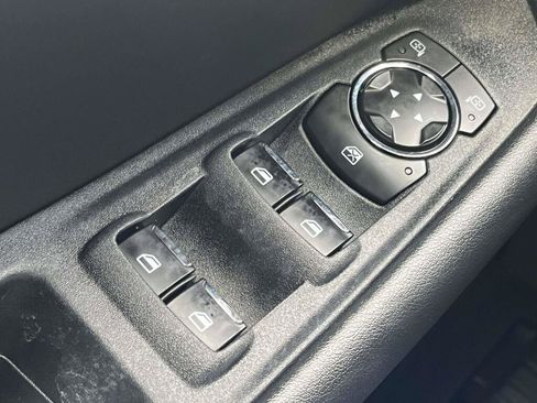 Used 2024 Ford Edge SEL AWD/4WD image 28