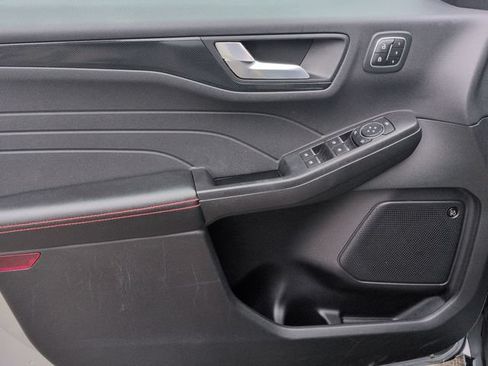 Used 2023 Ford Escape ST-Line Elite w/ Premium Technology Package AWD/4WD image 25