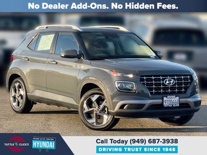 Certified 2025 Hyundai Venue SEL