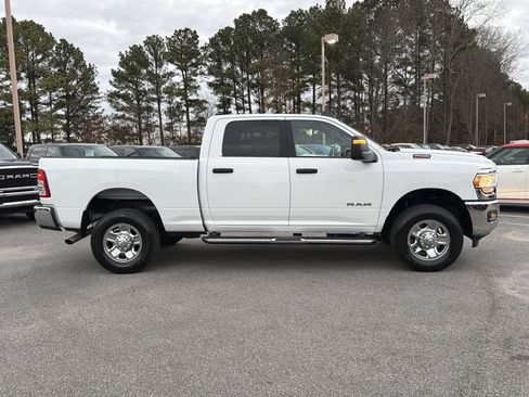 Used 2024 RAM 2500 Big Horn w/ Bed Utility Group image 5