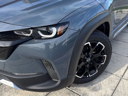 Used 2023 MAZDA CX-50 Meridian Edition w/ Apex Package image 2