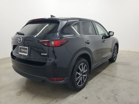 Used 2018 MAZDA CX-5 Touring w/ Preferred Equipment Package image 5