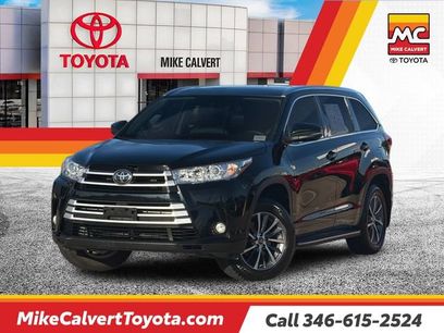 Used 2017 Toyota Highlander XLE